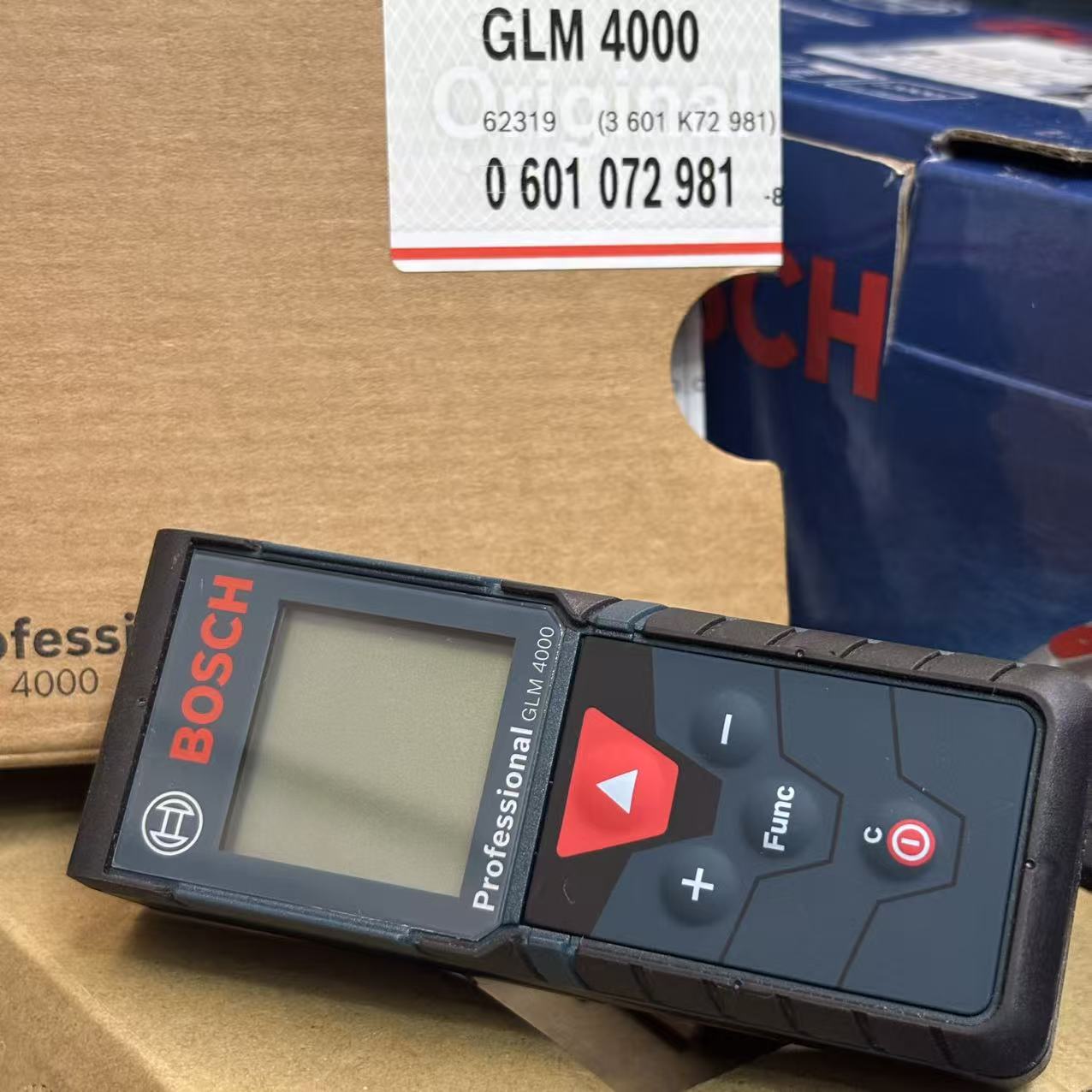Industrial Laser Rangefinder - Лазерный дальномер BOSCH GLM 4000, цифровая